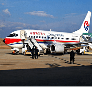 嘎洒航空货运航空快运业稳步发展的原因是什么？